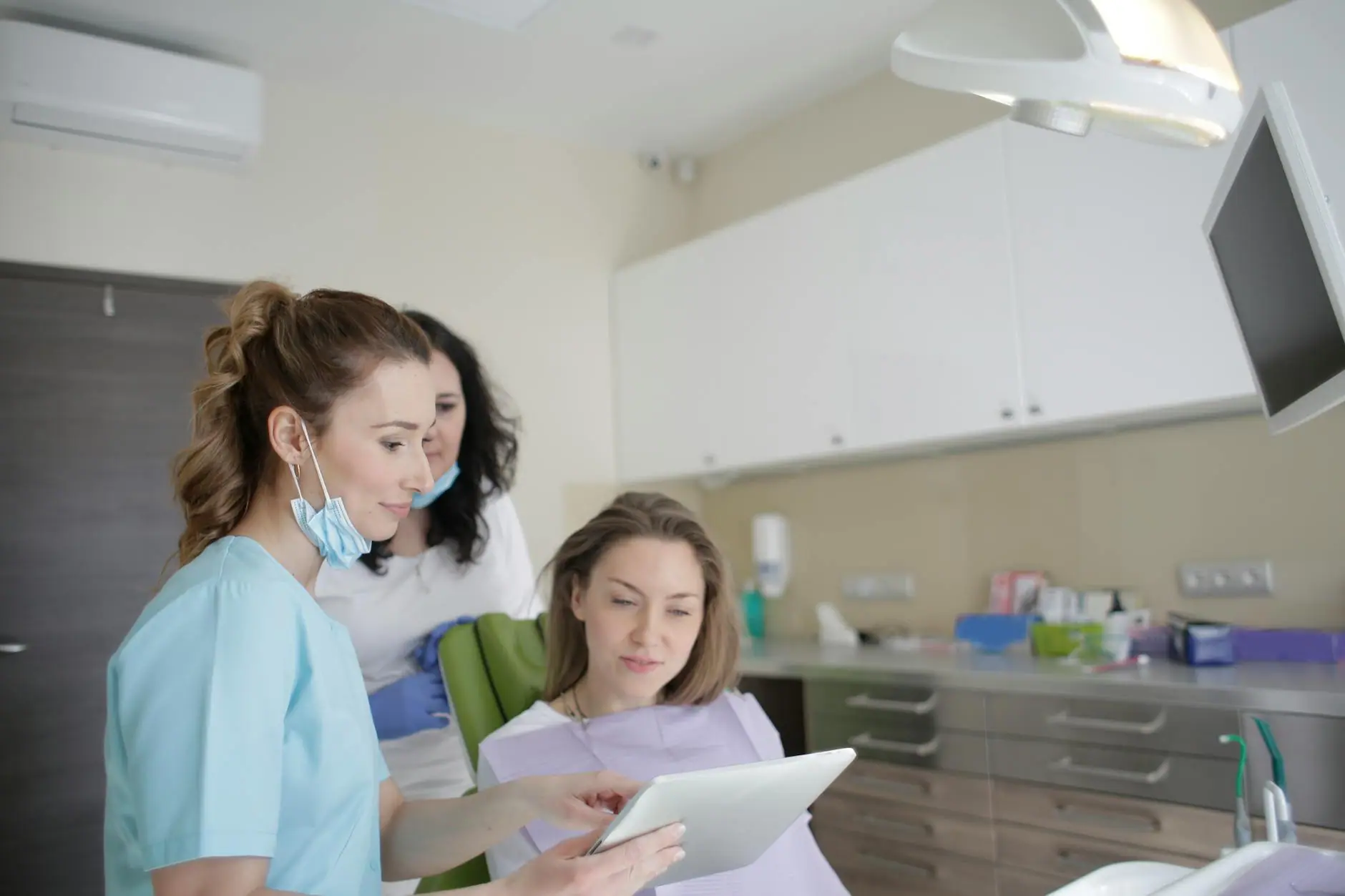 Dentists in Homestead FL Search? Why Patients Choose Smile Center Miami